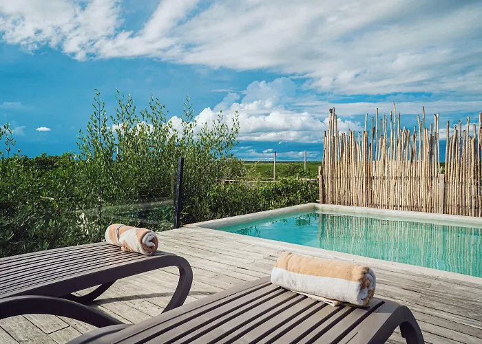 Sunset House Hotel